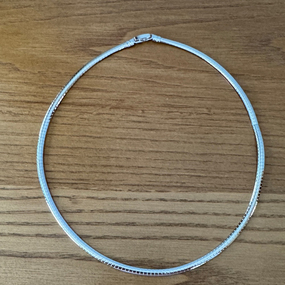Elegant Silver Tone Herringbone Necklace - Women's Jewelry